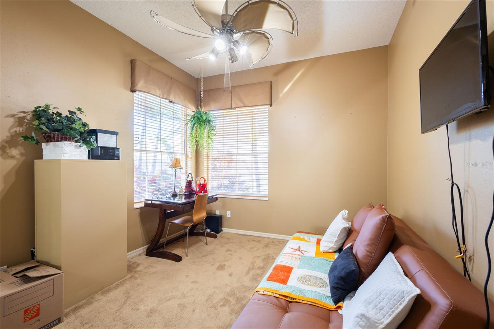 Image 35 of 49 For 10752 Chapman Court