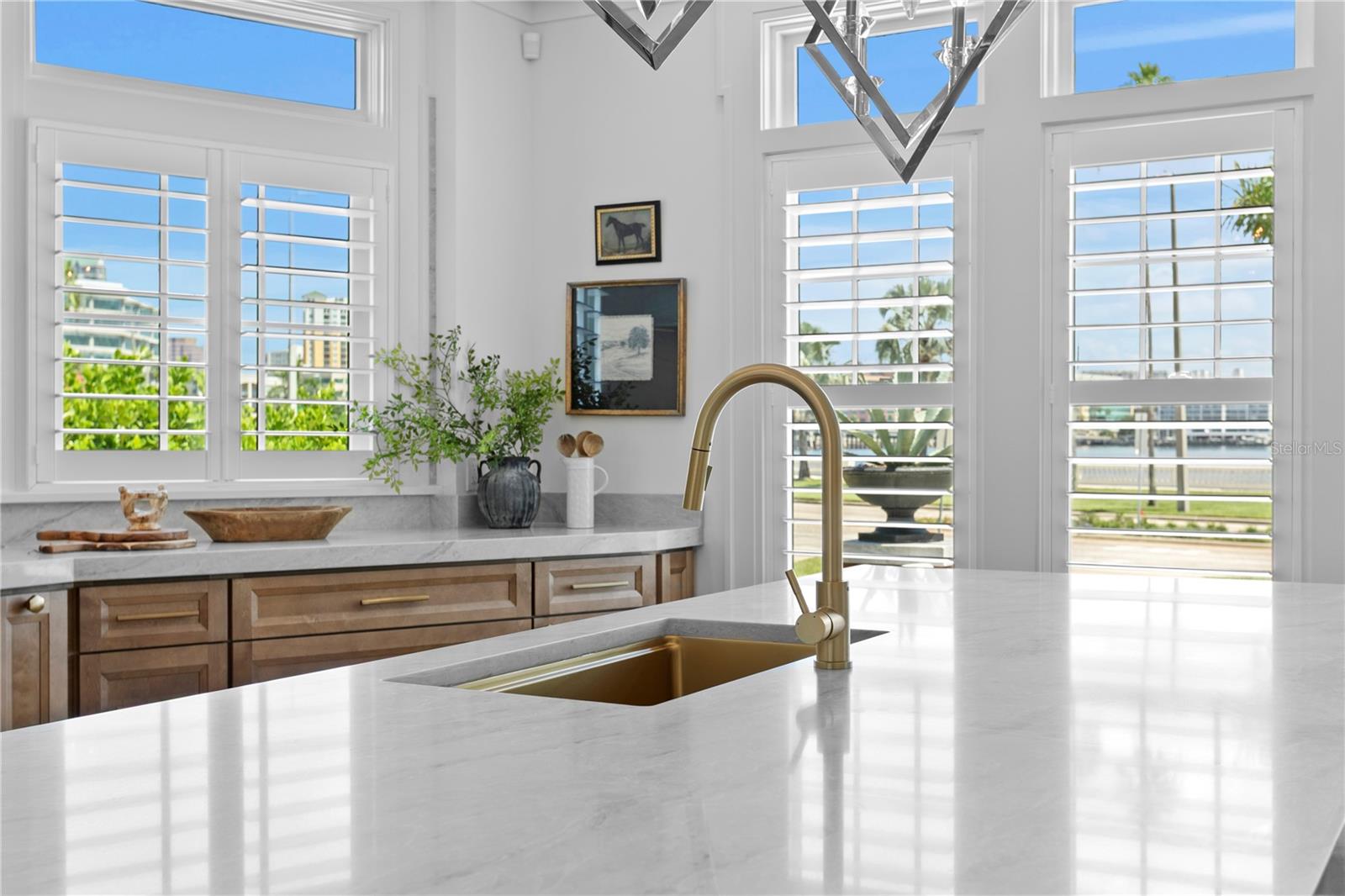 Image 24 of 70 For 815 Bayshore Boulevard