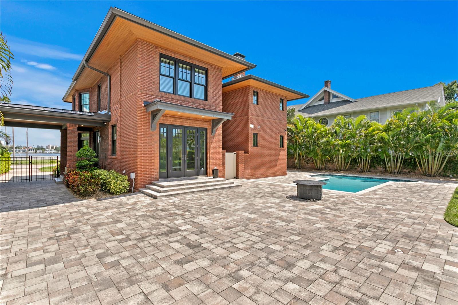 Image 61 of 70 For 815 Bayshore Boulevard