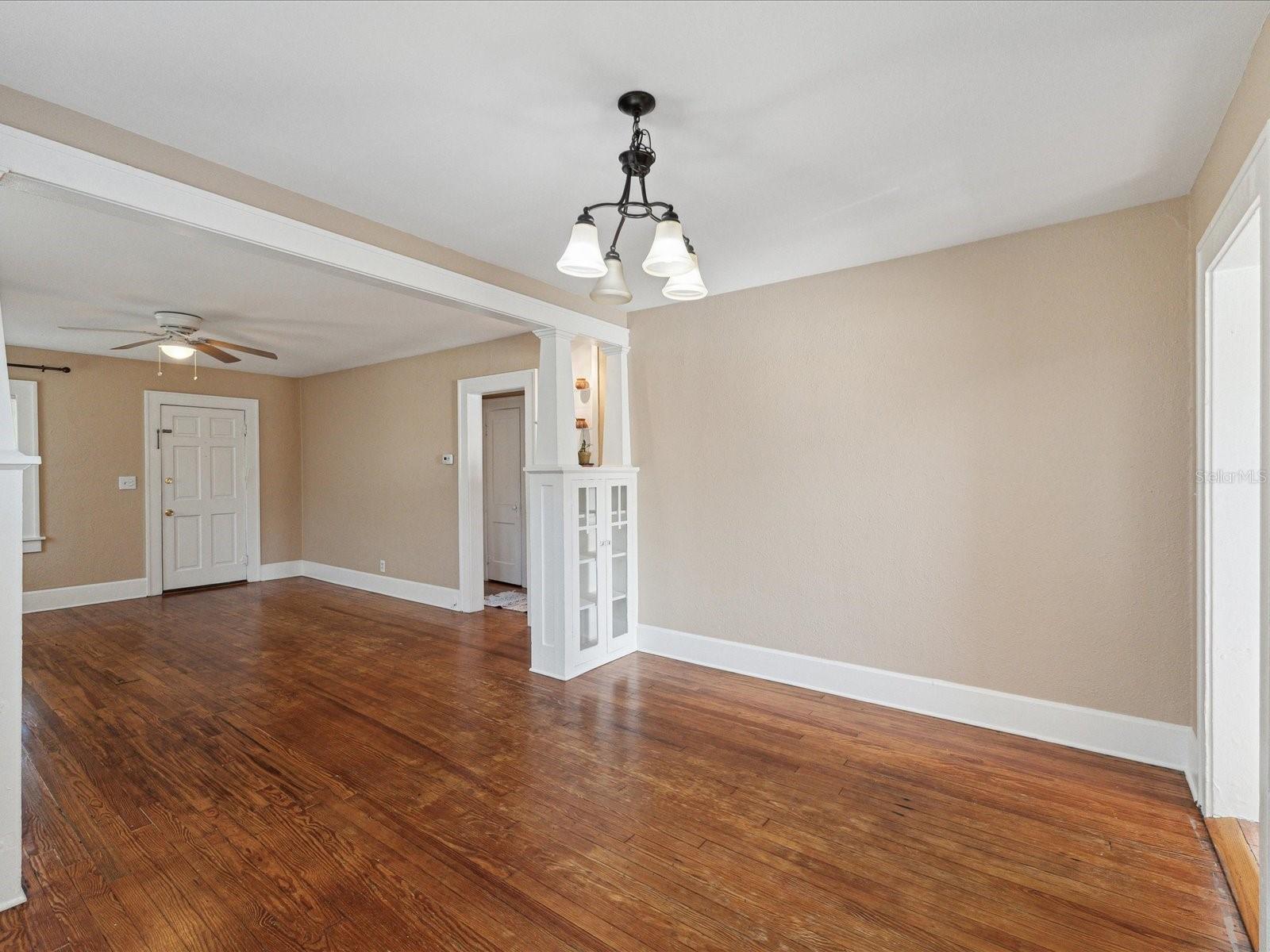 Image 10 of 37 For 2911 11th Street N