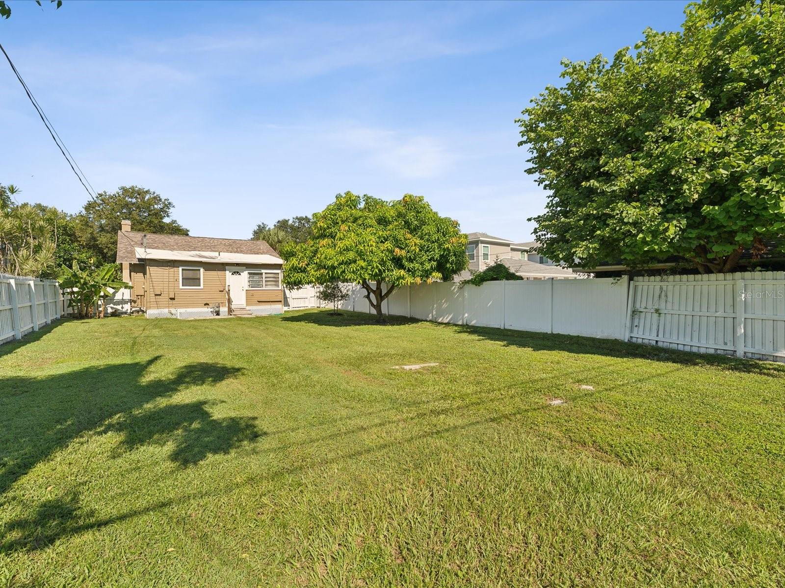 Image 29 of 37 For 2911 11th Street N