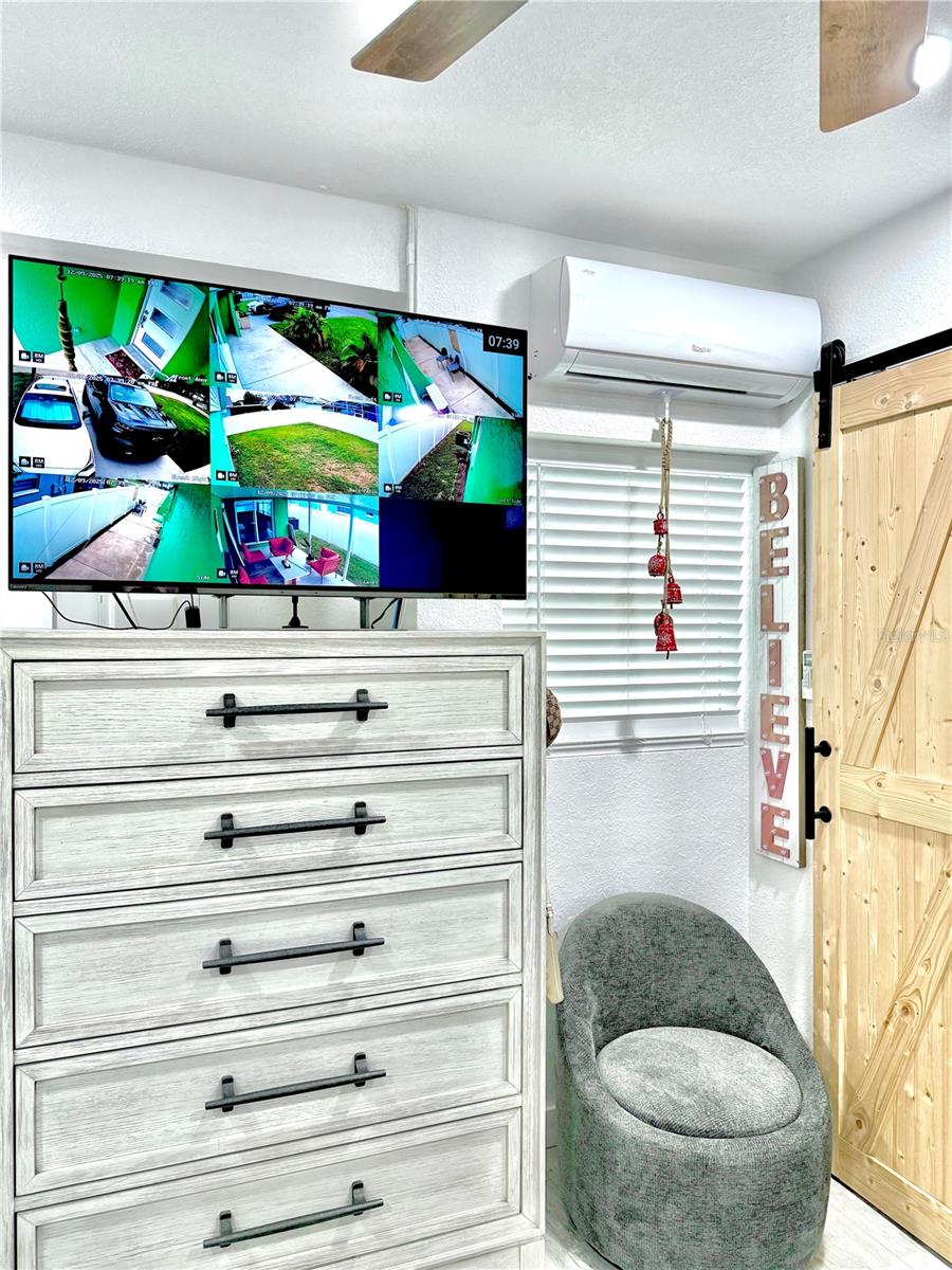 Image 18 of 36 For 2311 Kentucky Avenue