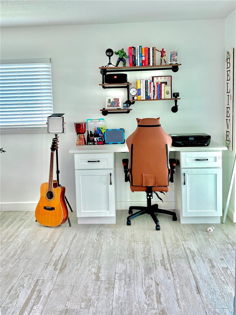 Image 6 of 36 For 2311 Kentucky Avenue