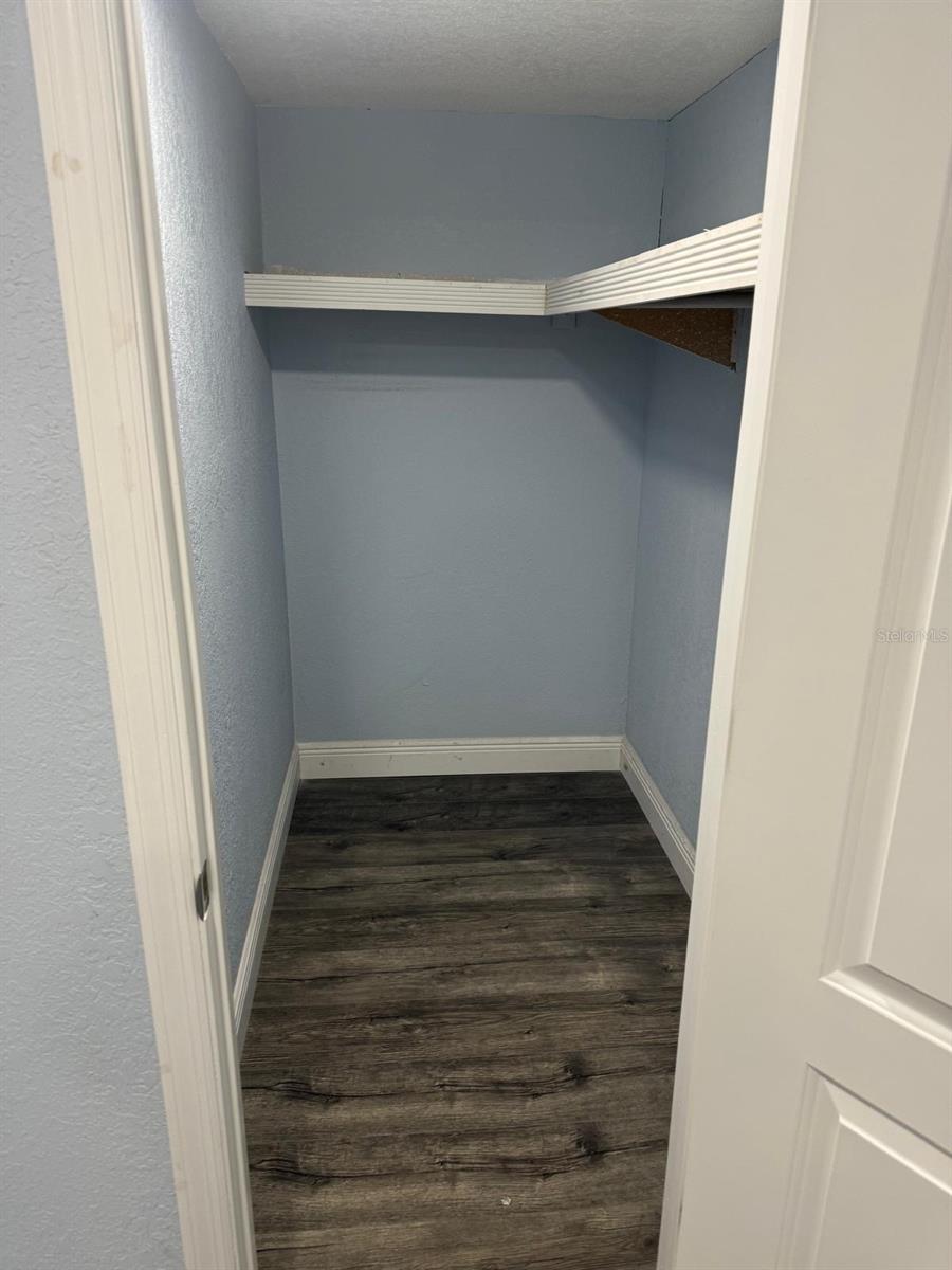 Image 11 of 21 For 8711 Mayflower Road