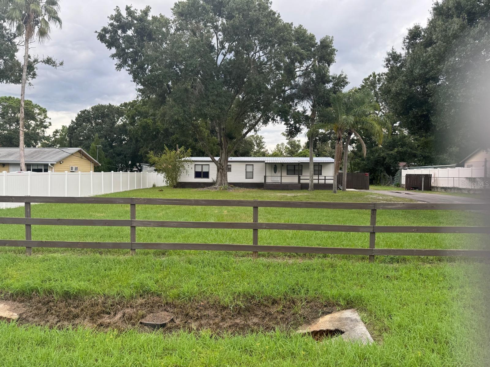 Image 2 of 21 For 8711 Mayflower Road