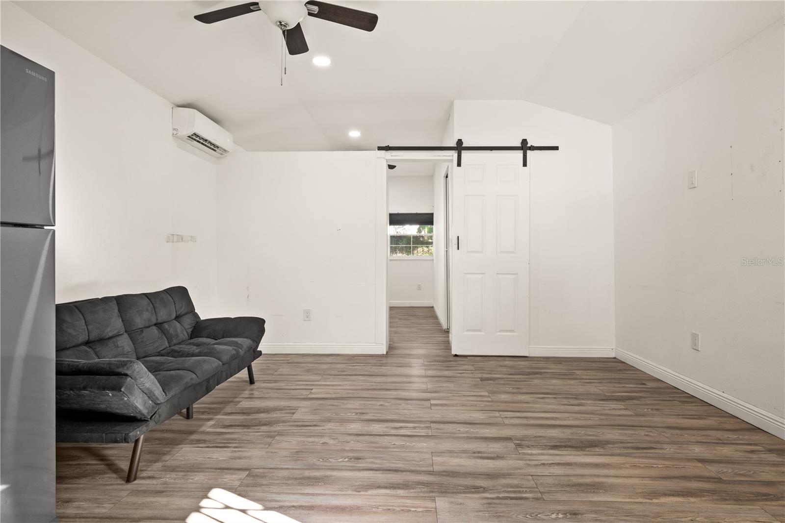 Image 27 of 39 For 8711 Mayflower Road