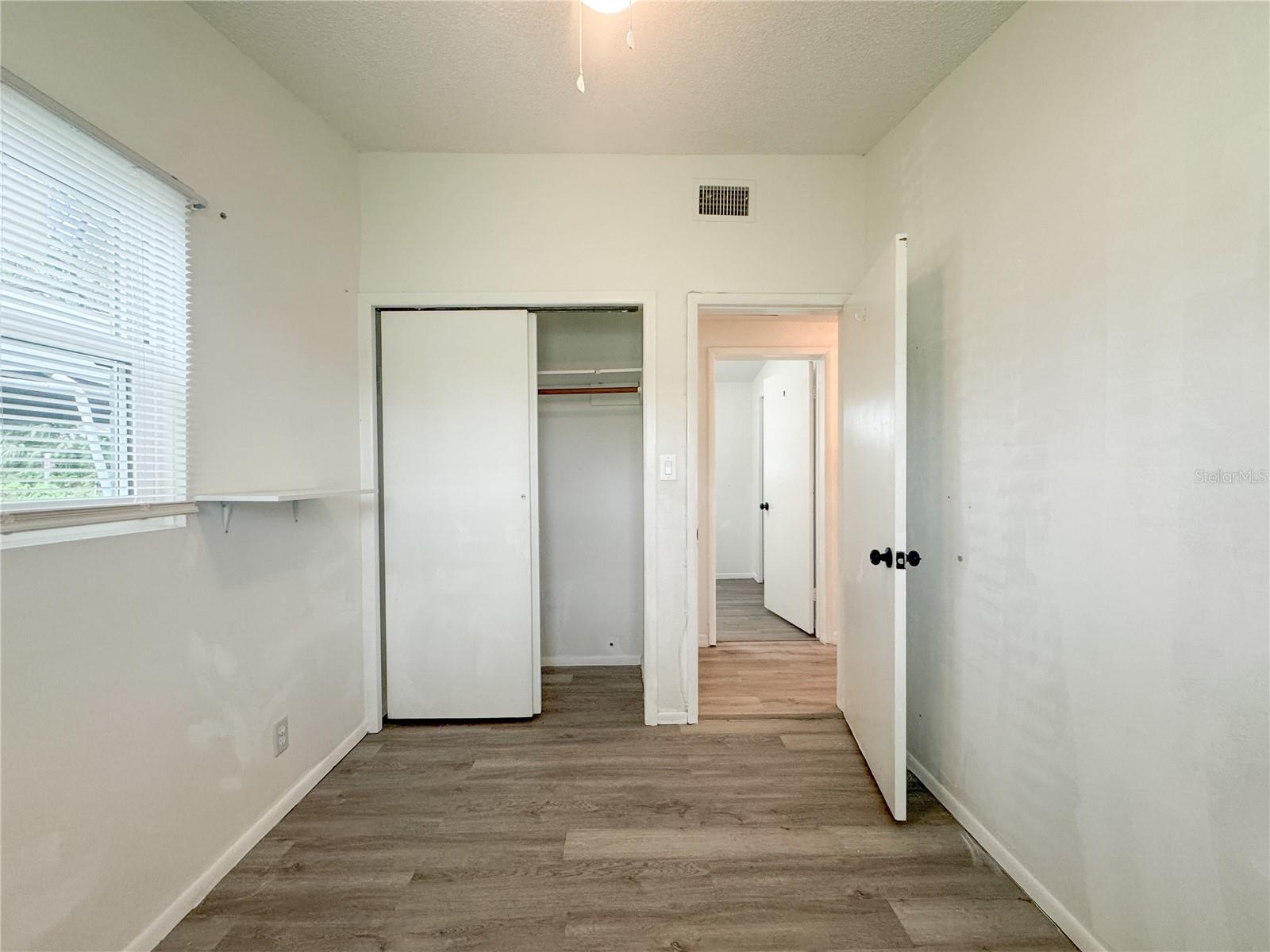 Image 9 of 13 For 9221 Patterson Street