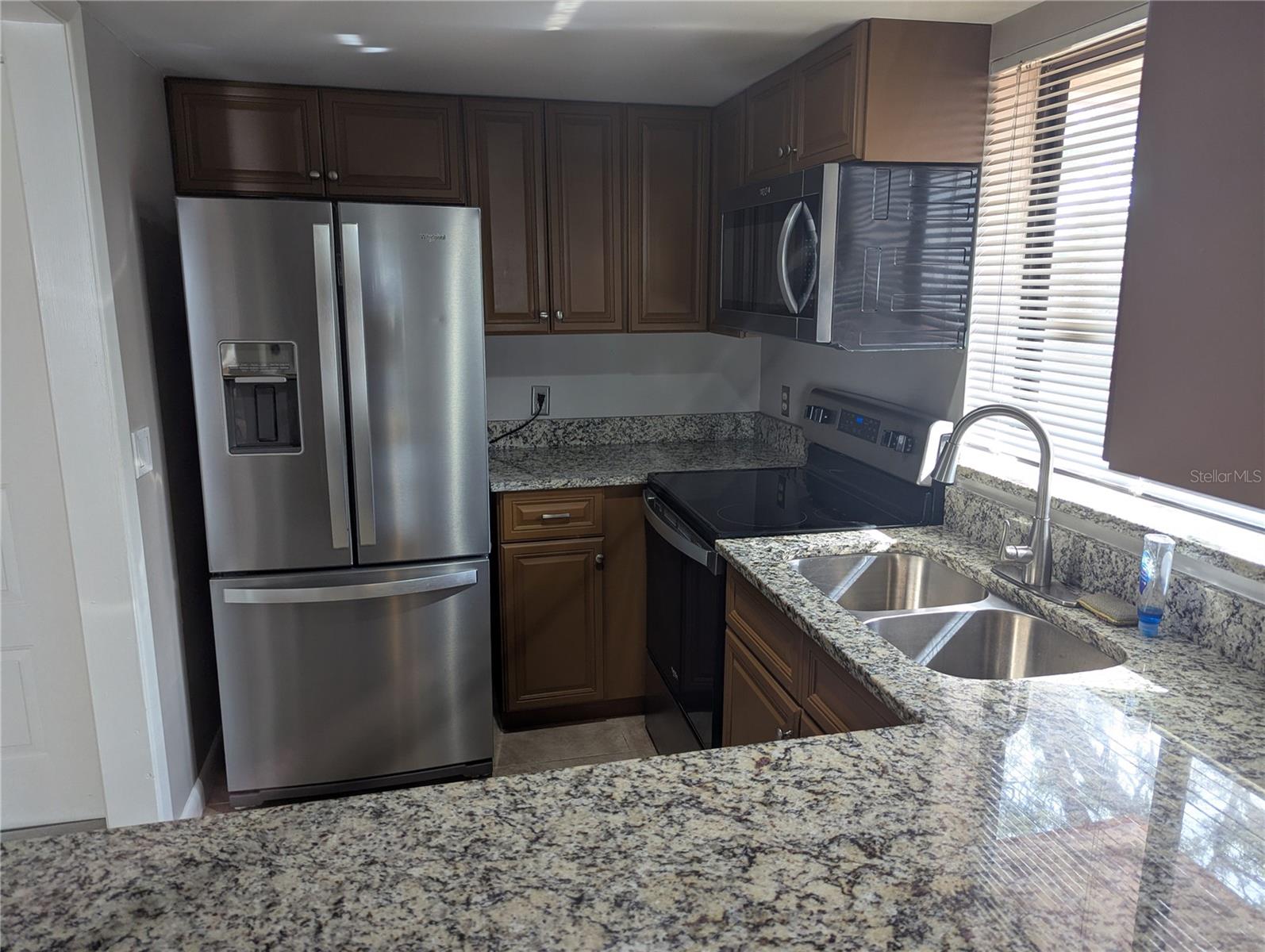 Image 4 of 38 For 2424 Tampa Bay Boulevard K201
