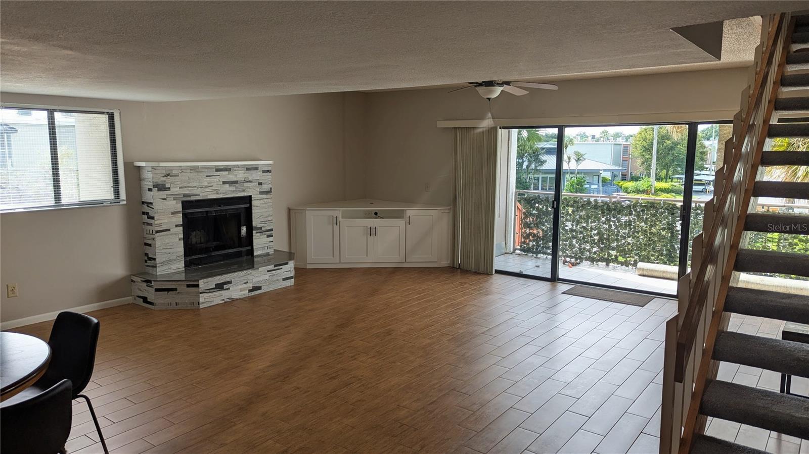 Image 5 of 38 For 2424 Tampa Bay Boulevard K201