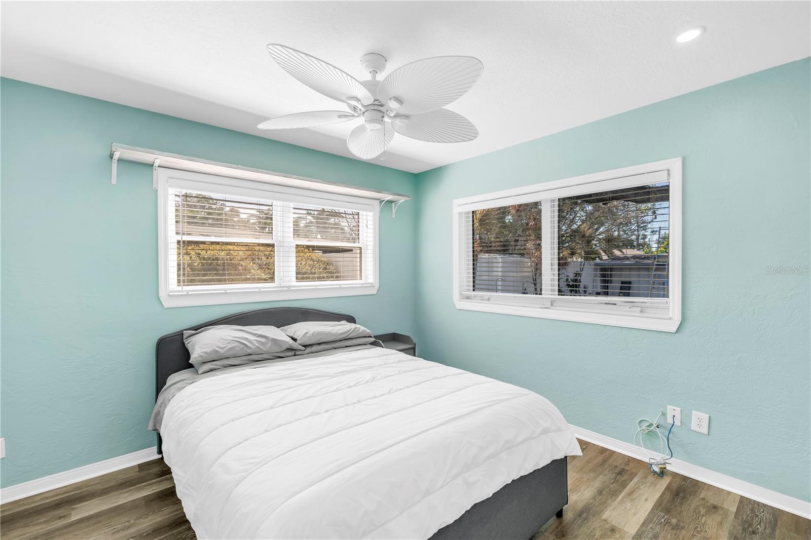 Image 14 of 34 For 301 41st Avenue