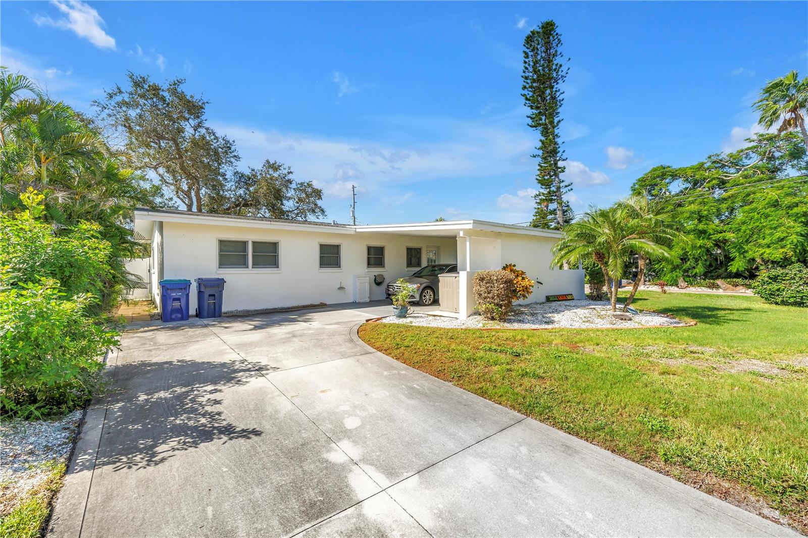 Image 2 of 34 For 301 41st Avenue