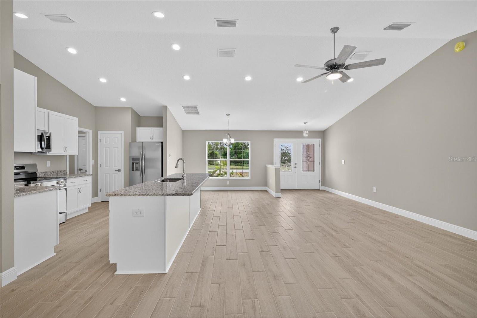 Image 11 of 56 For 6005 Moongate Road