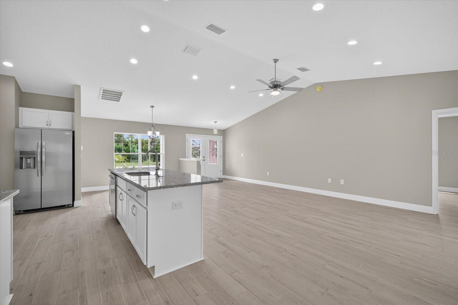 Image 13 of 56 For 6005 Moongate Road