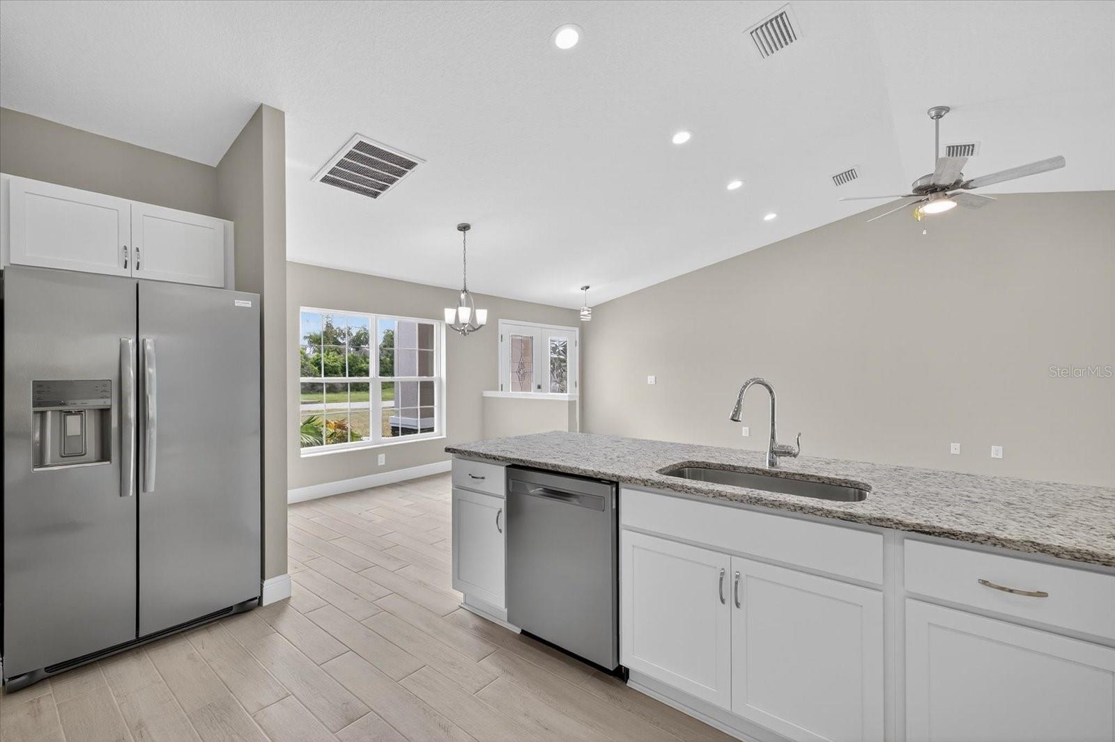 Image 16 of 56 For 6005 Moongate Road