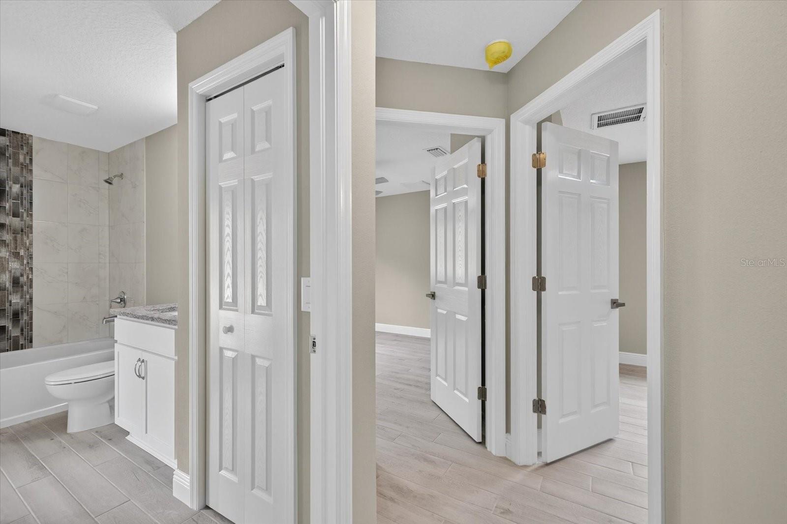 Image 30 of 56 For 6005 Moongate Road