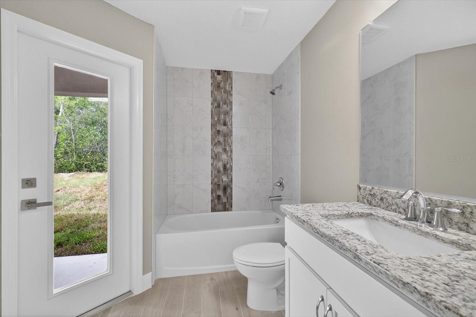 Image 31 of 56 For 6005 Moongate Road