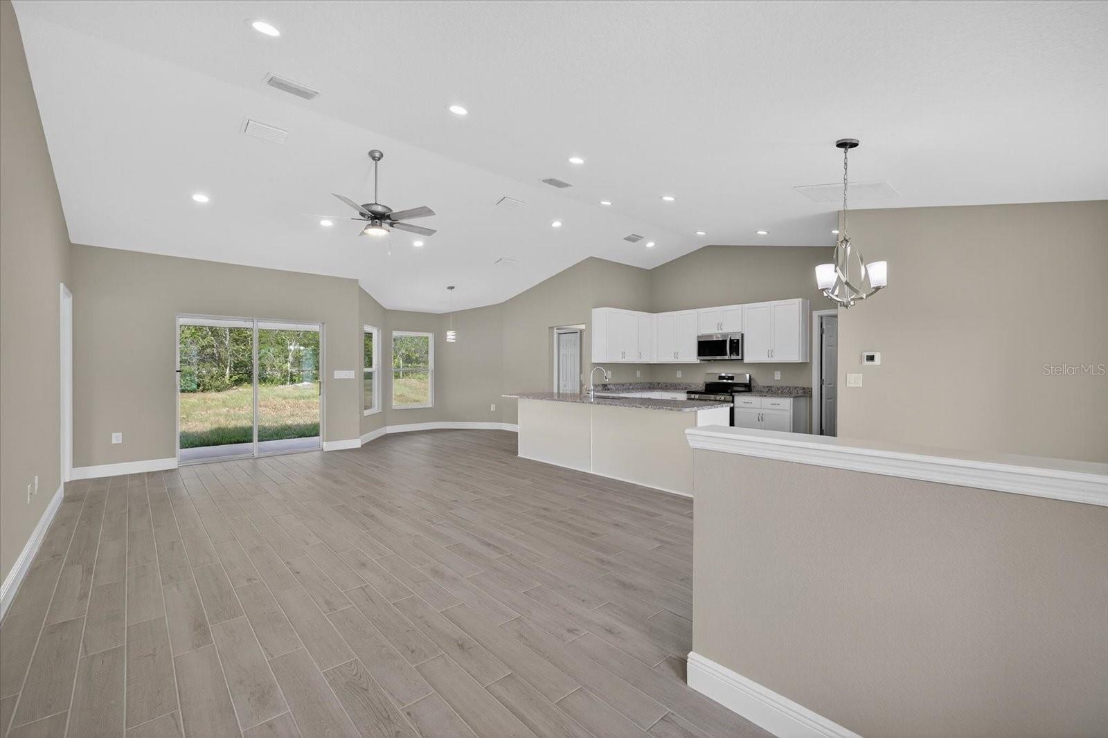 Image 9 of 56 For 6005 Moongate Road