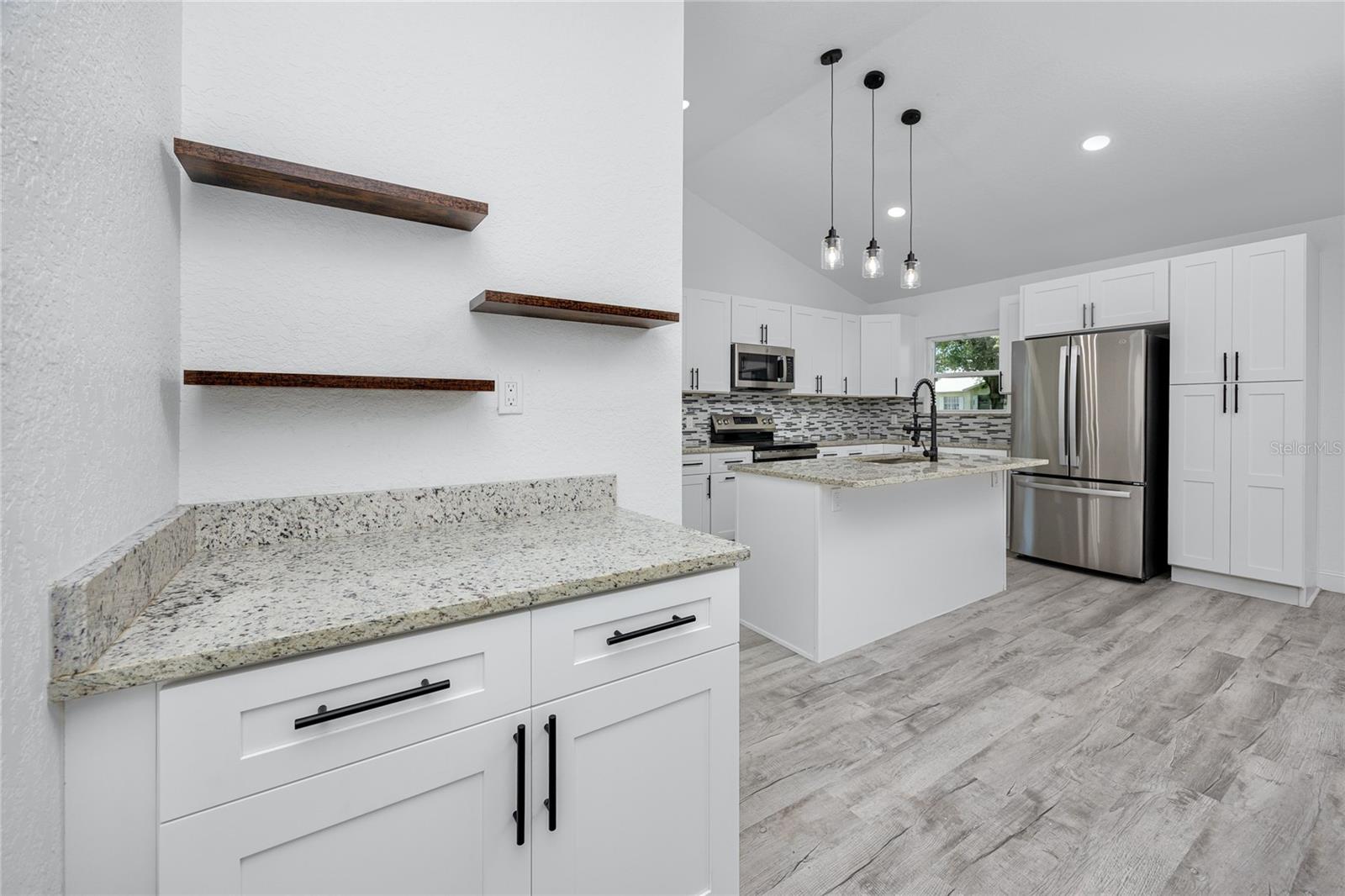 Image 19 of 50 For 2859 38th Avenue N