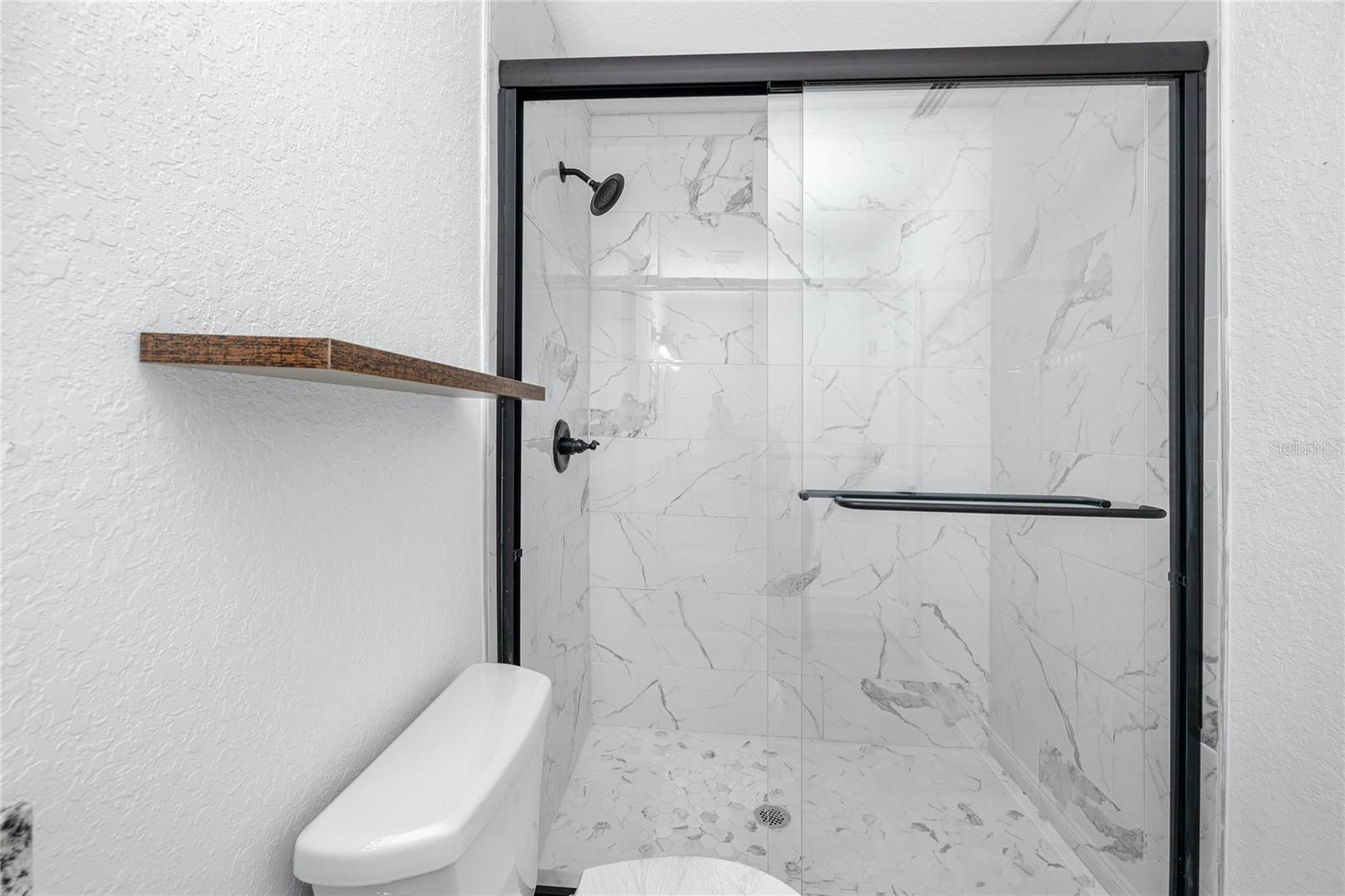 Image 34 of 50 For 2859 38th Avenue N