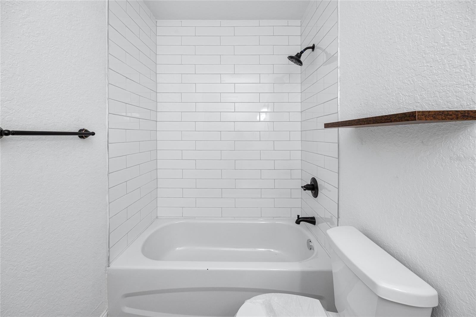 Image 39 of 50 For 2859 38th Avenue N