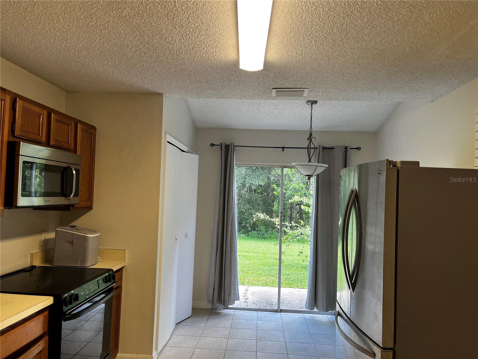 Image 5 of 13 For 12723 Wood Trail Boulevard
