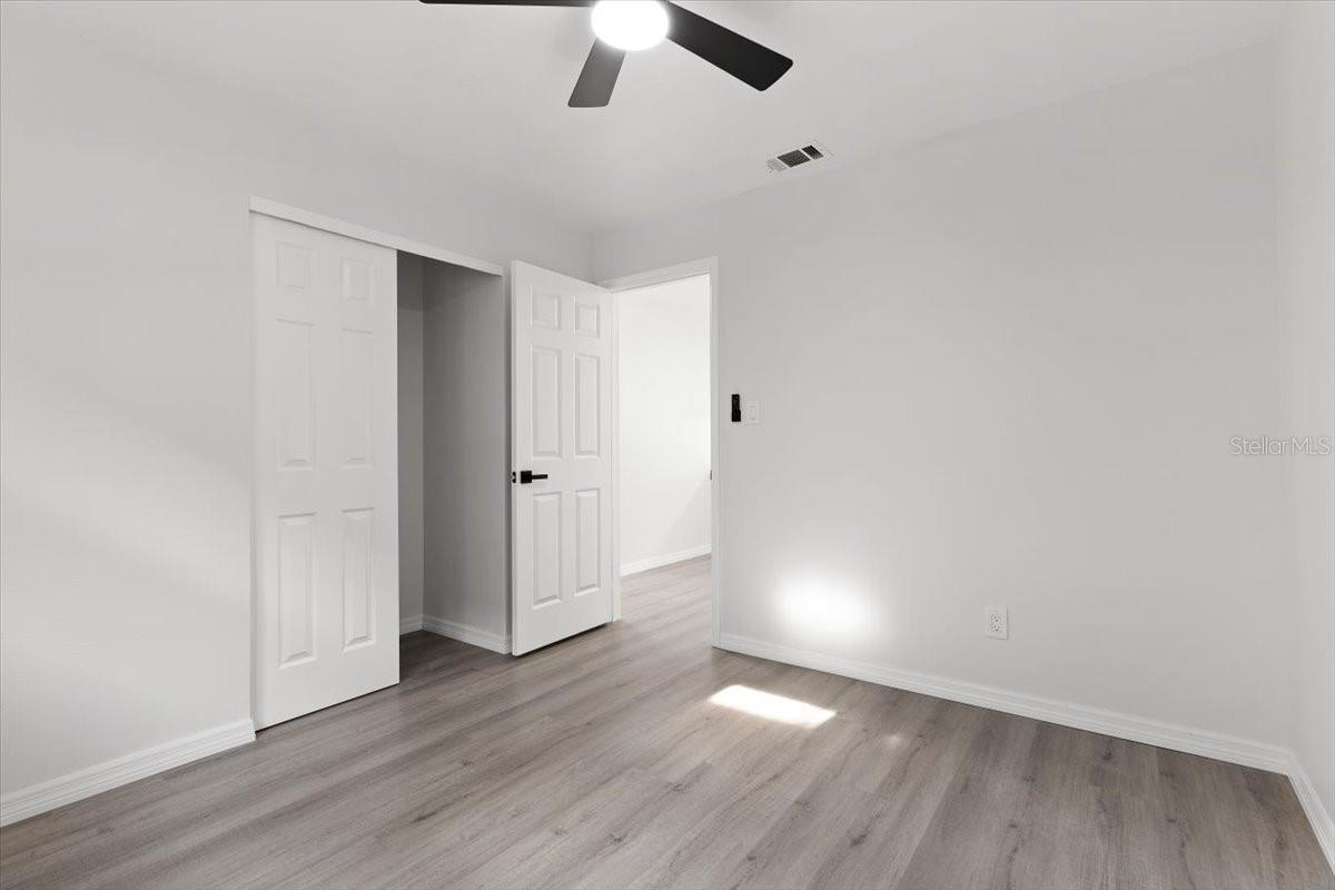 Image 11 of 18 For 1783 Mississippi Avenue Ne