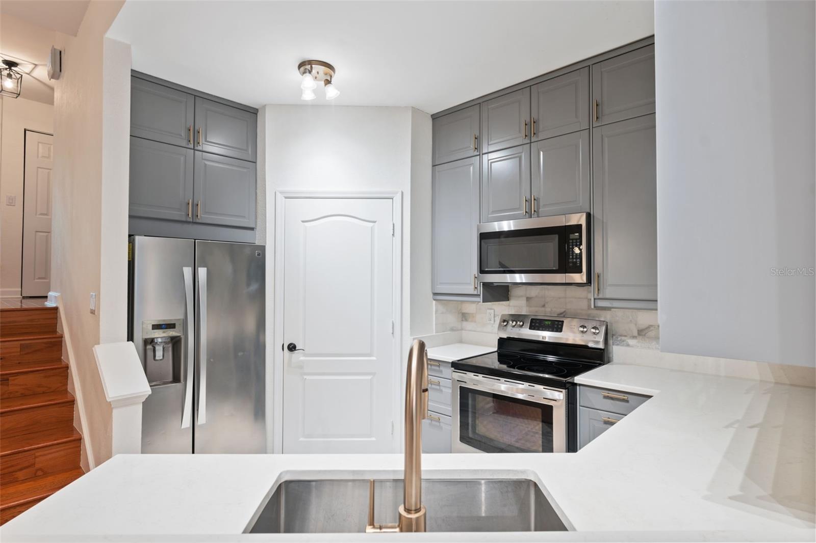 Image 14 of 60 For 761 Mainsail Drive