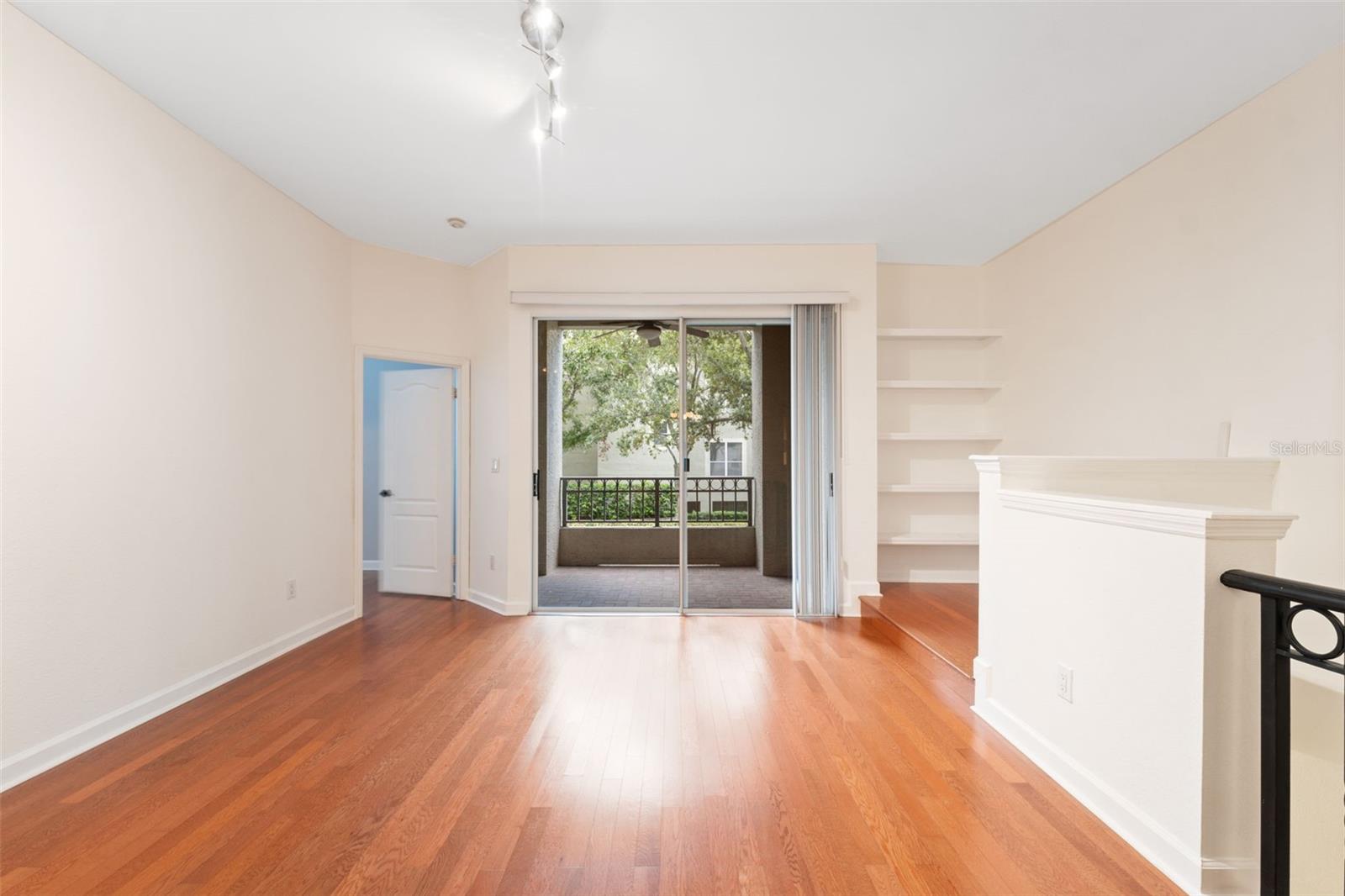 Image 7 of 60 For 761 Mainsail Drive