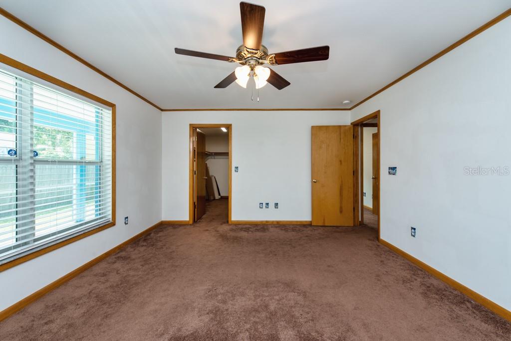 Image 12 of 30 For 2326 28th Street N