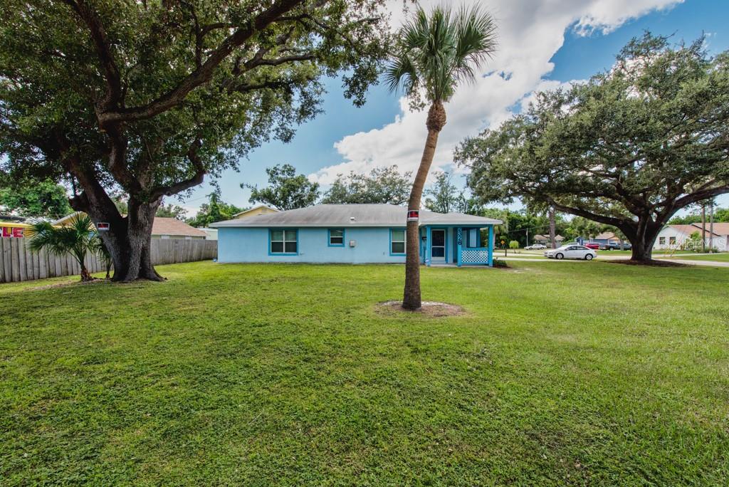 Image 27 of 30 For 2326 28th Street N
