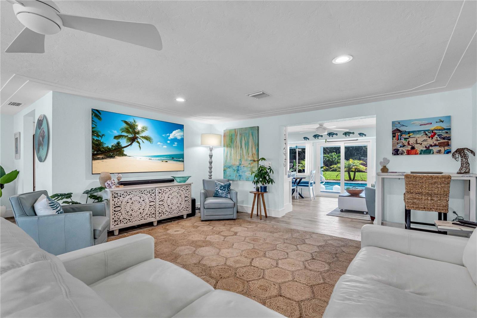 Image 10 of 53 For 7817 Alhambra Drive