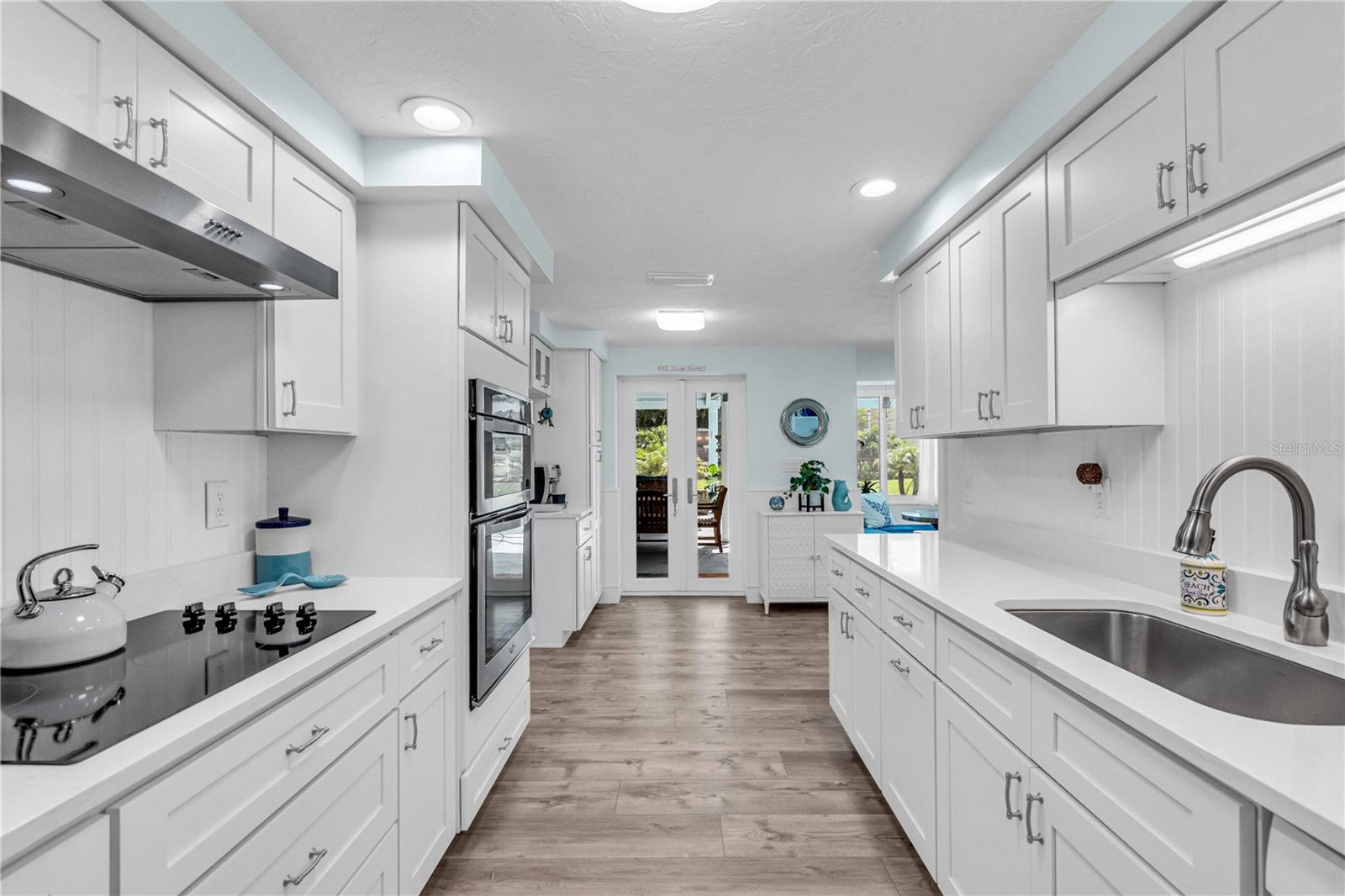 Image 16 of 53 For 7817 Alhambra Drive