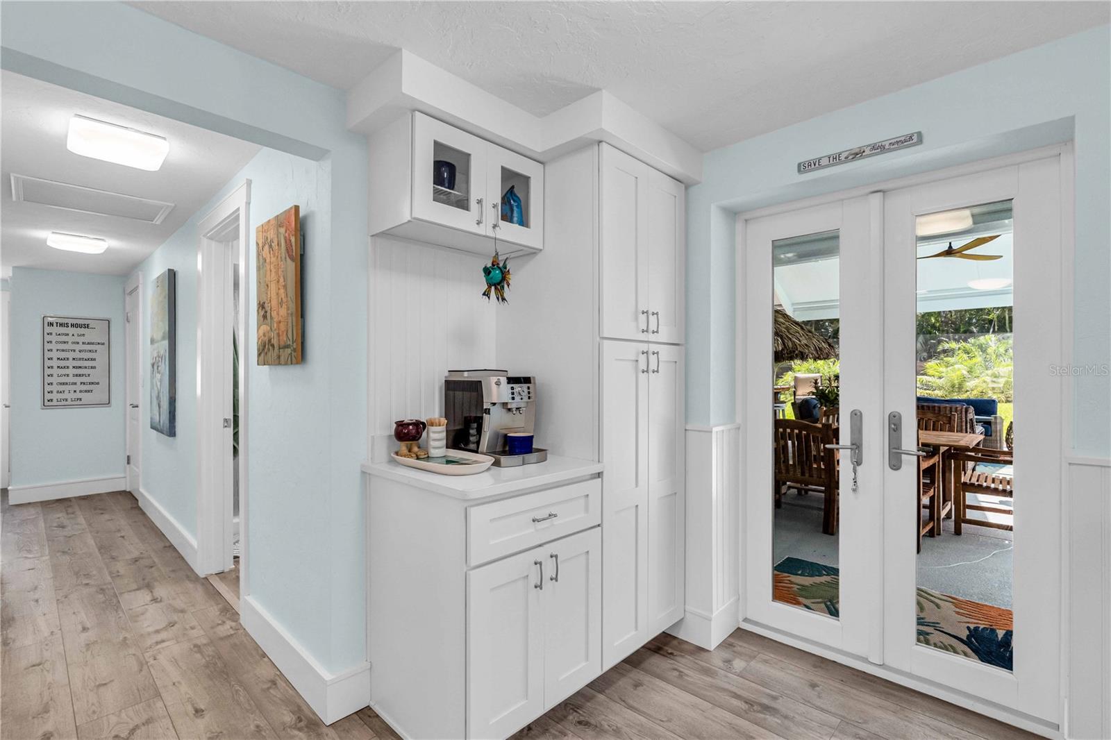 Image 18 of 53 For 7817 Alhambra Drive