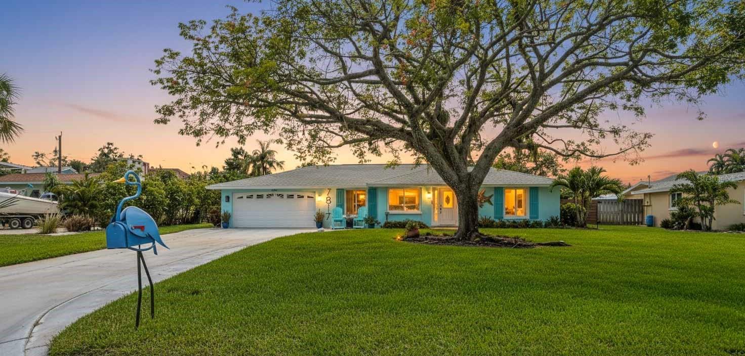 Image 3 of 53 For 7817 Alhambra Drive