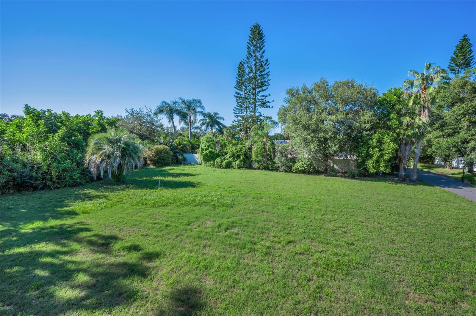 Image 34 of 84 For 9222 134th Street