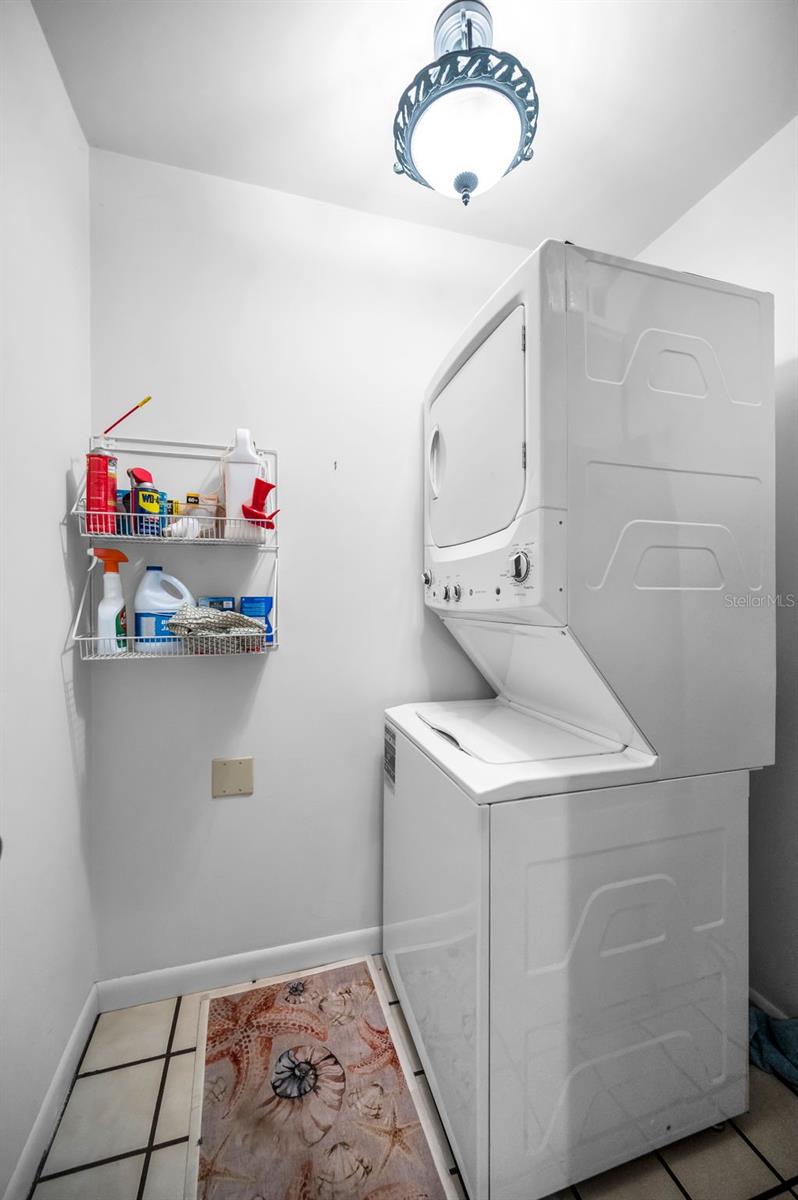 Image 47 of 84 For 9222 134th Street