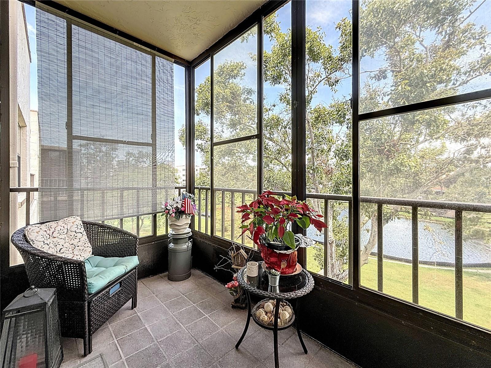 Image 4 of 51 For 5920 80th Street N 406