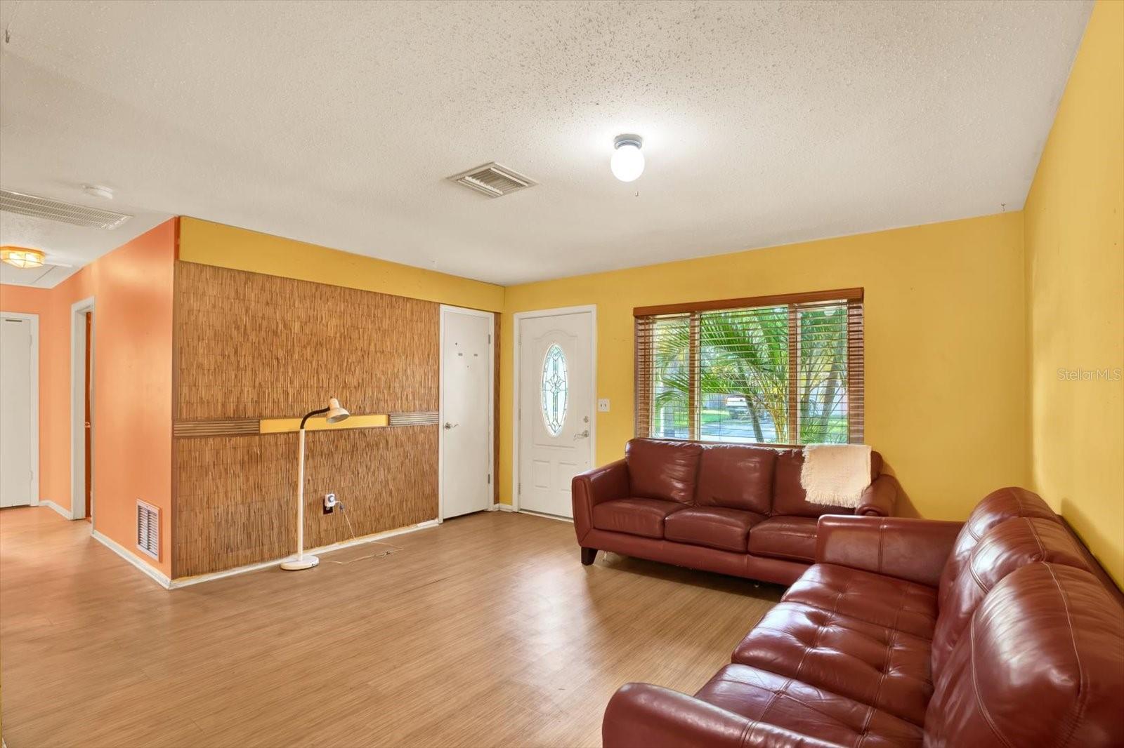 Image 2 of 25 For 720 Orangeview Drive