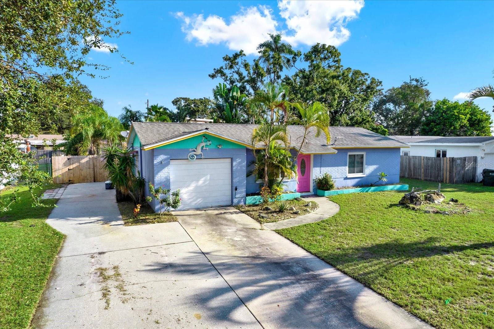 Image 22 of 25 For 720 Orangeview Drive
