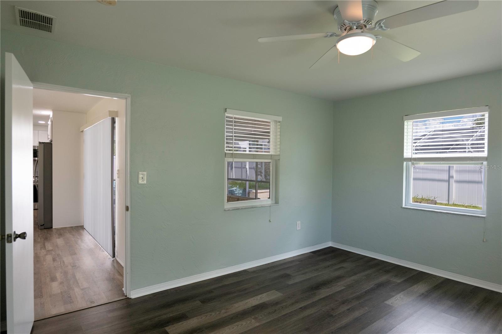 Image 19 of 25 For 3595 61st Street N