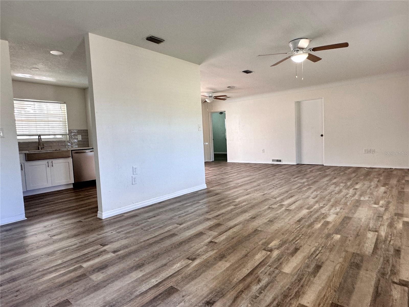 Image 3 of 25 For 3595 61st Street N