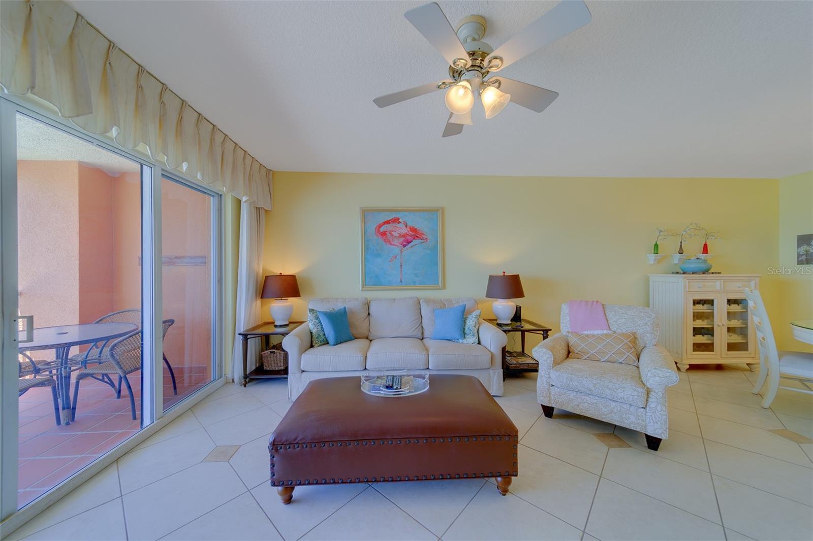 Image 16 of 67 For 16450 Gulf Boulevard 564