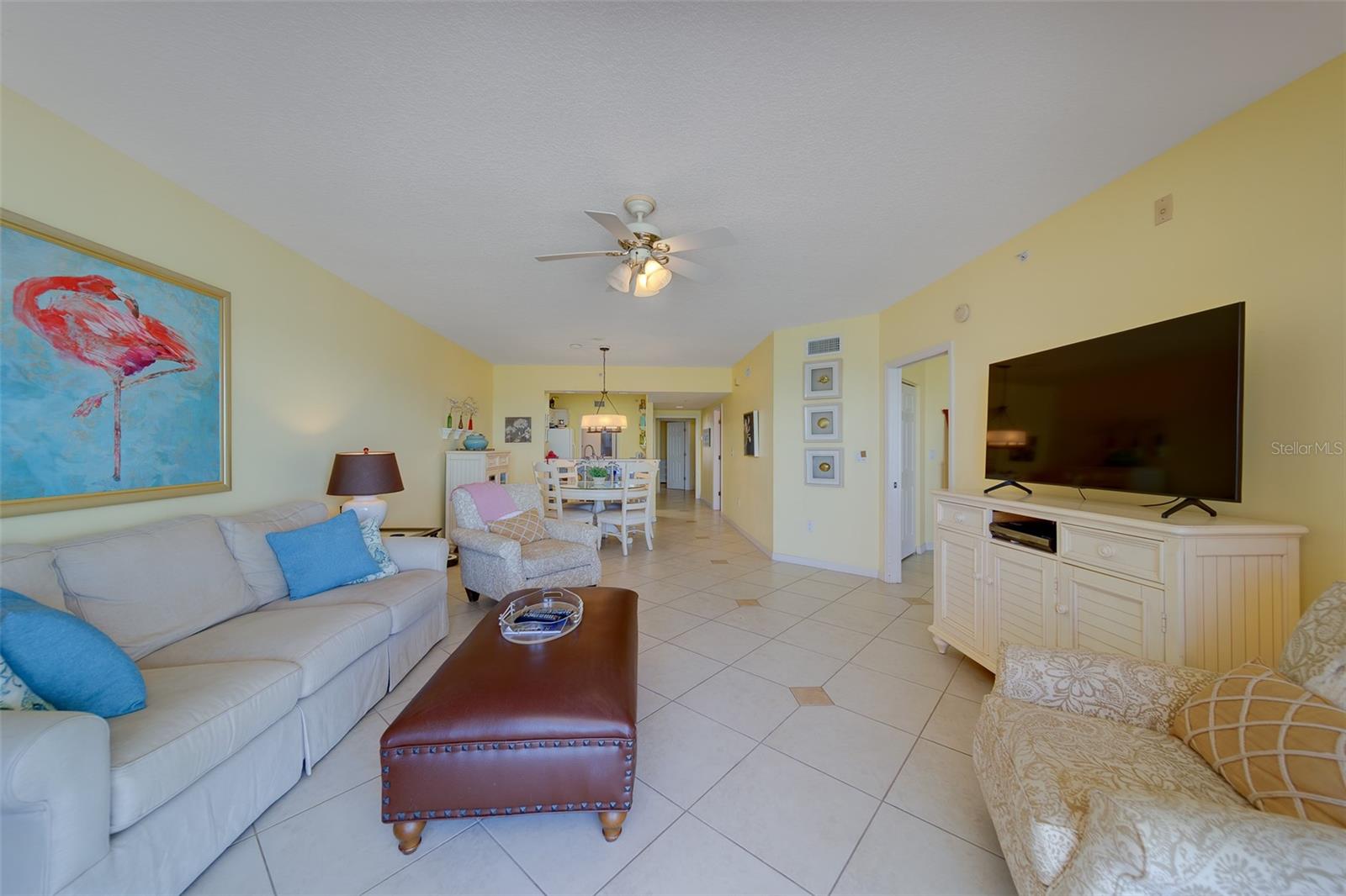 Image 17 of 67 For 16450 Gulf Boulevard 564