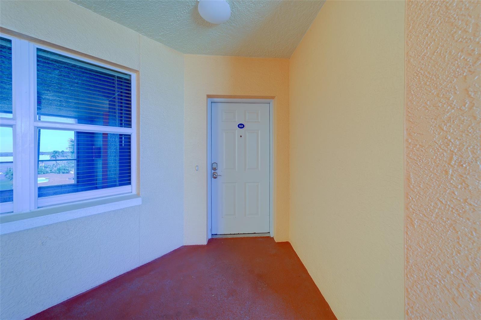 Image 3 of 67 For 16450 Gulf Boulevard 564