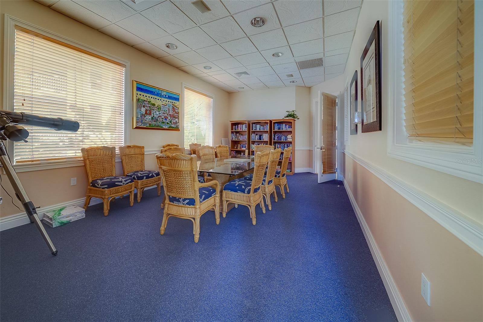 Image 56 of 67 For 16450 Gulf Boulevard 564