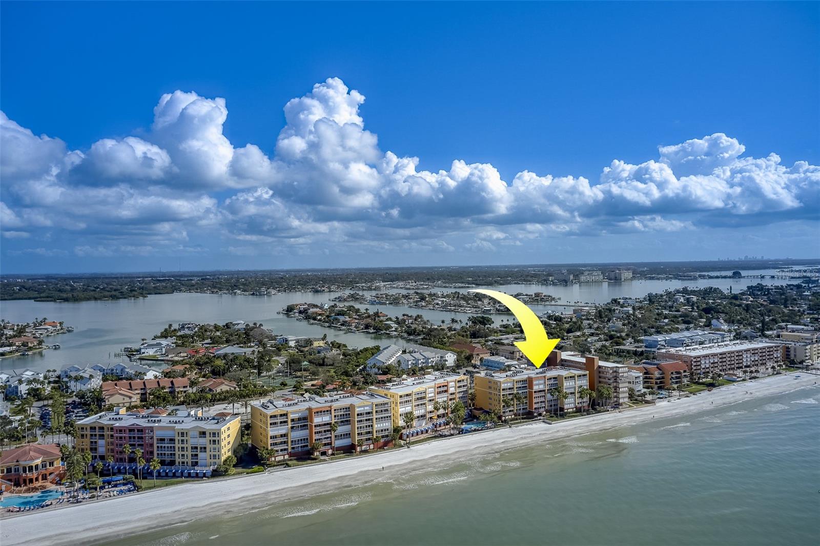 Image 65 of 67 For 16450 Gulf Boulevard 564