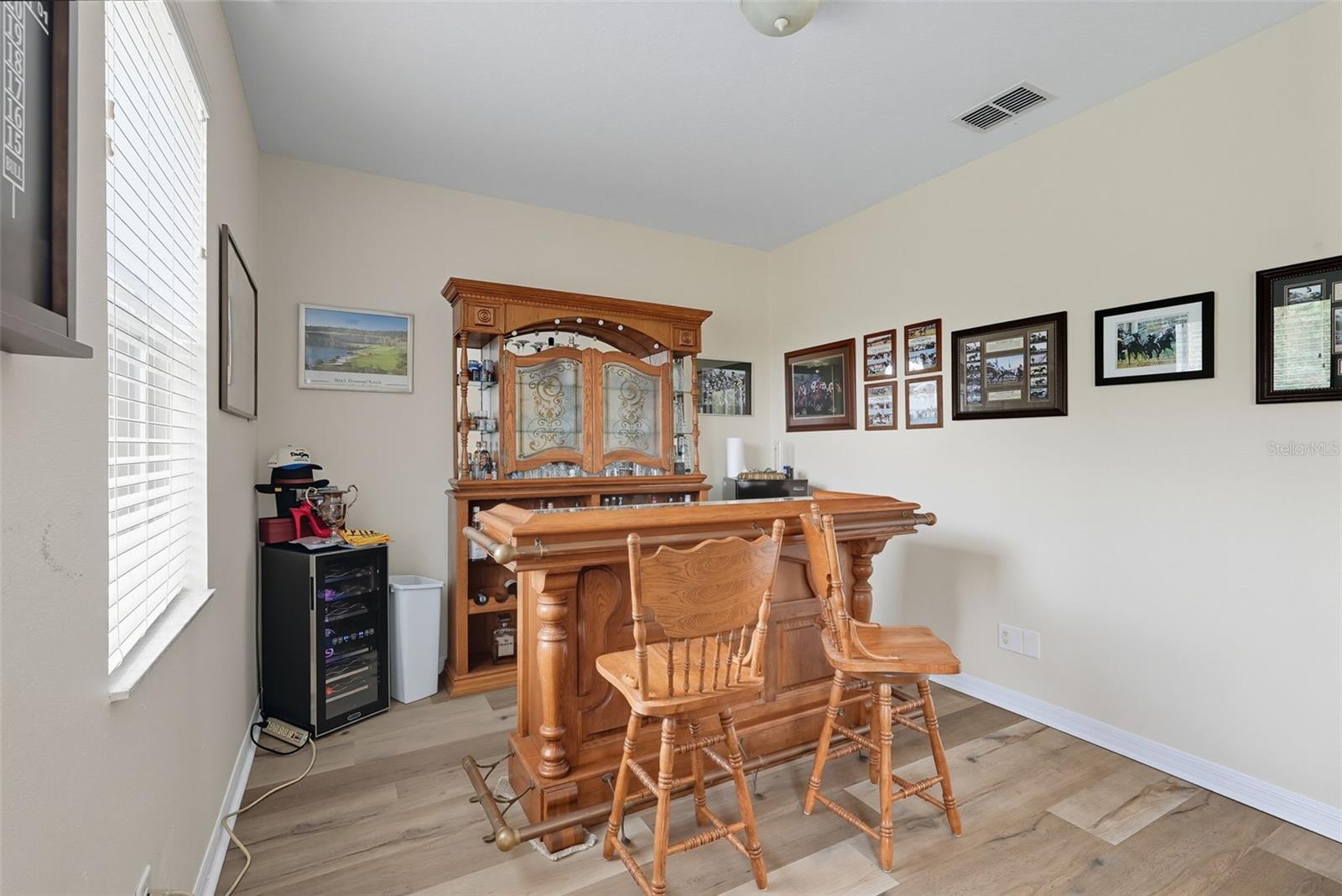 Image 12 of 46 For 17914 Ayrshire Boulevard