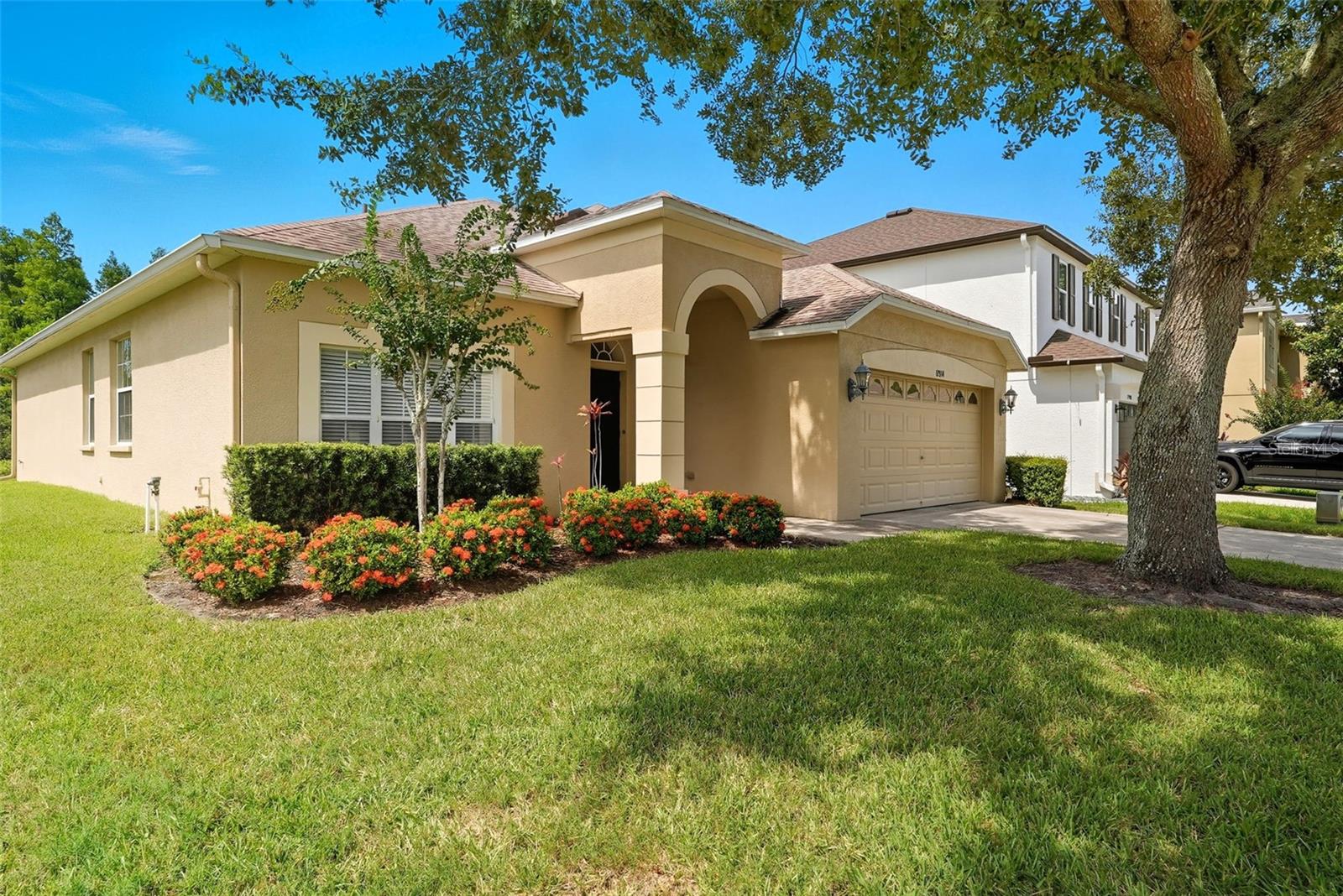 Image 5 of 46 For 17914 Ayrshire Boulevard