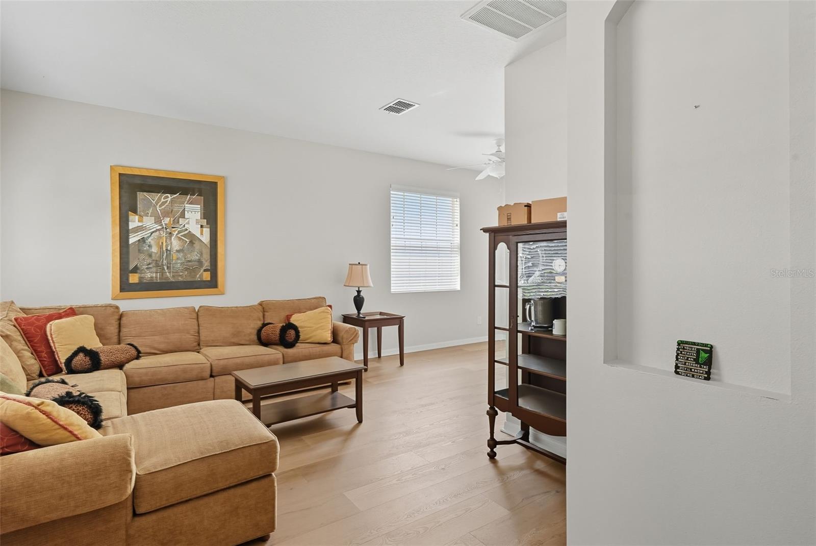 Image 6 of 46 For 17914 Ayrshire Boulevard