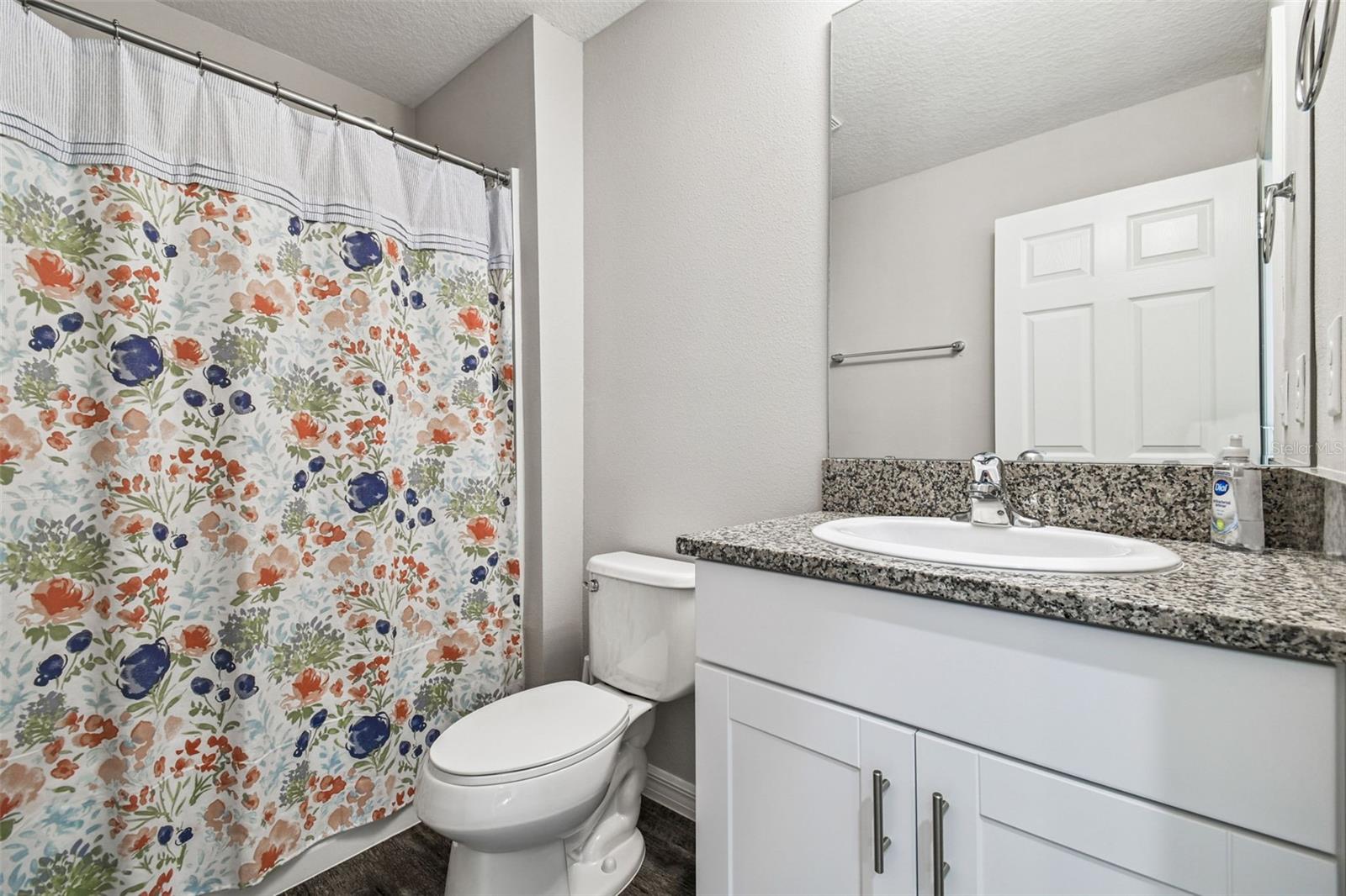 Listing photo id 13 for 14629 Brumby Ridge Avenue